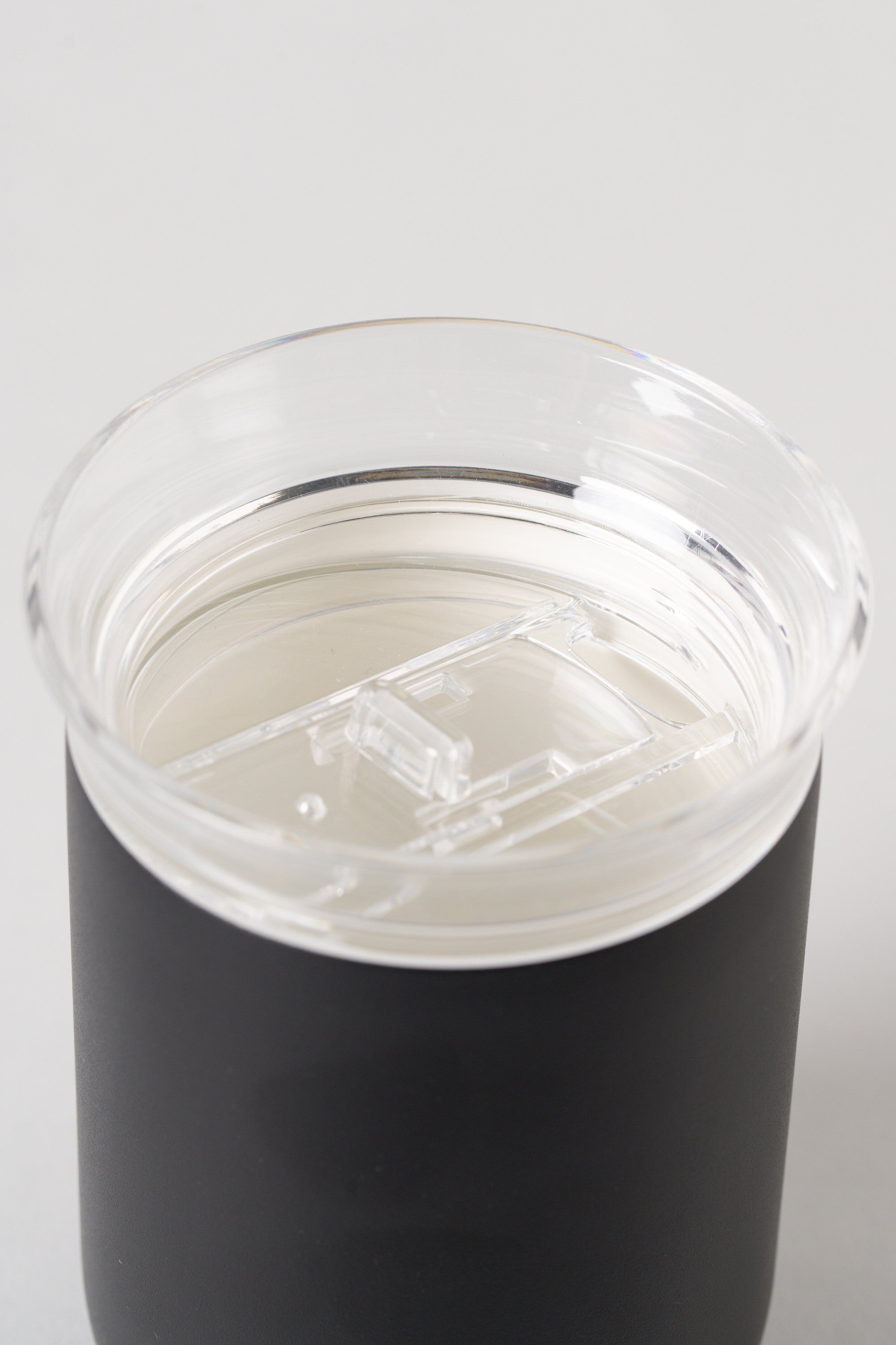 Black Canvas 8oz