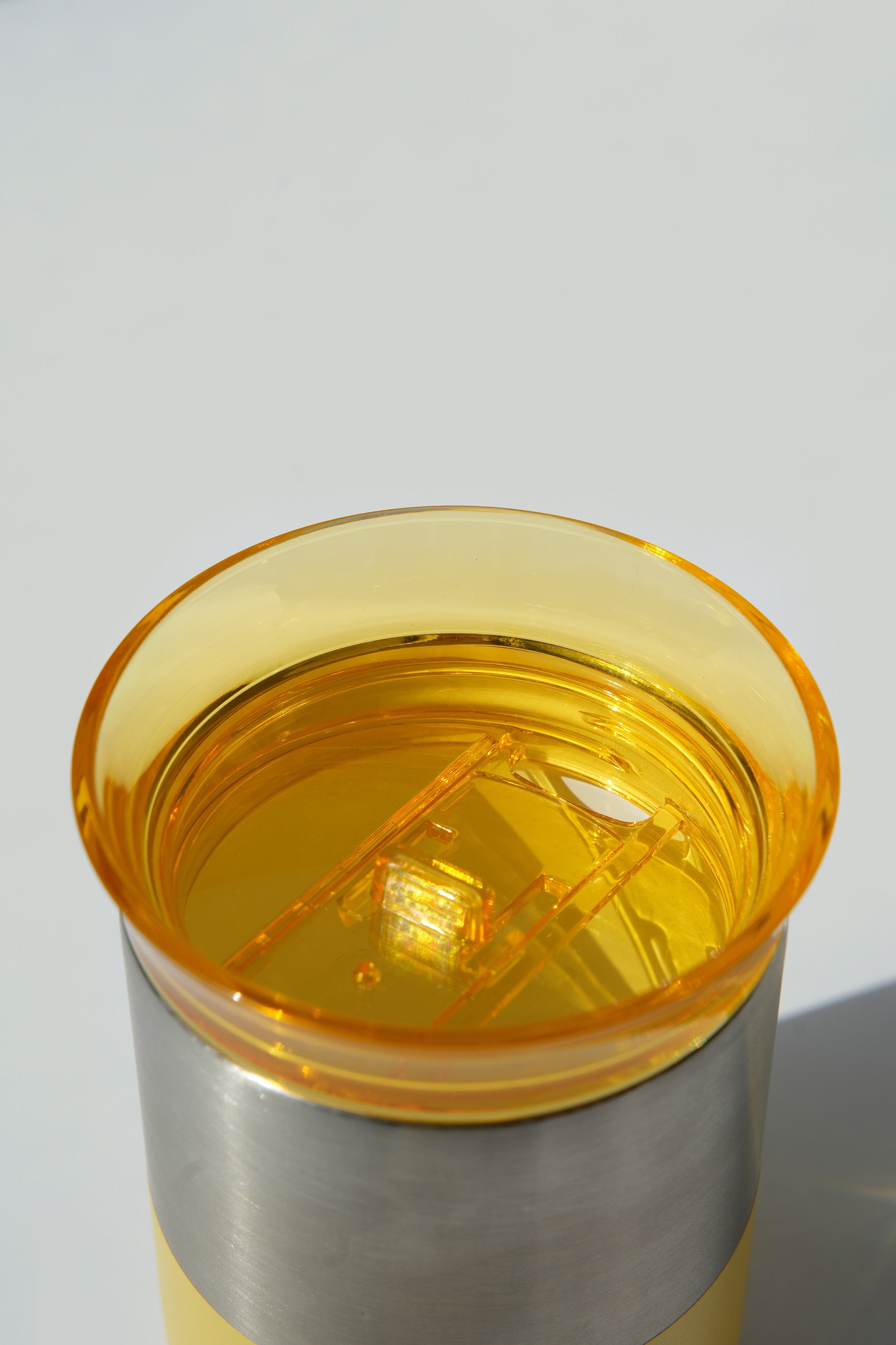 Yellow Horizon Split 8oz